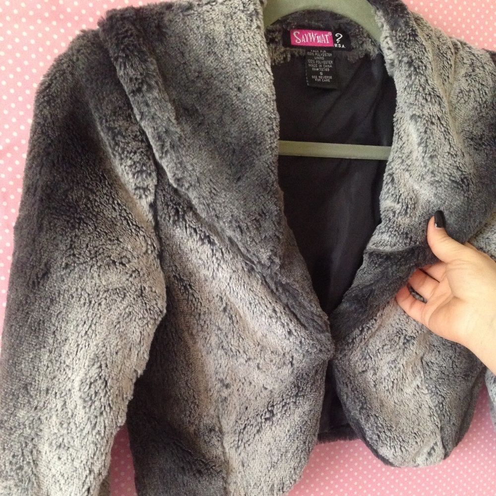 FUR JACKET - Picture 3 of 5